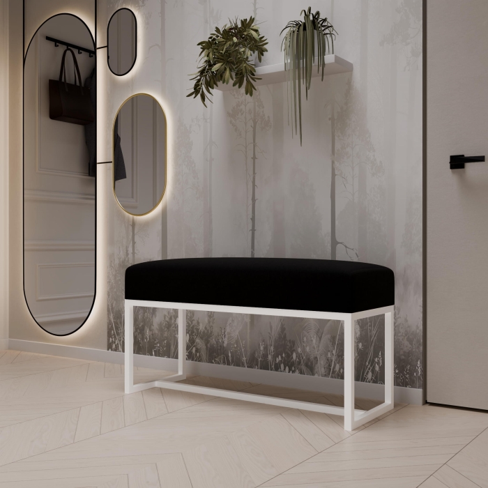 Ławka tapicerowana do przedpokoju, nogi białe, czarna tkanina gładka. Showroom