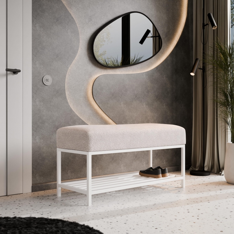 Ławka tapicerowana do przedpokoju z miejscem na buty, stelaż biały, tkanina szenilowa beż. Showroom
