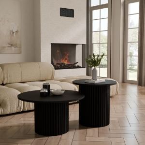 Stolik kawowy okrągły podwójny, podstawa czarna okrągła ryflowana, blat czarny. Showroom