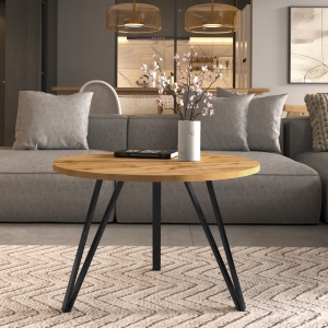 Stolik kawowy na potrójnych czarnych nogach, blat dąb Wotan okrągły. Showroom