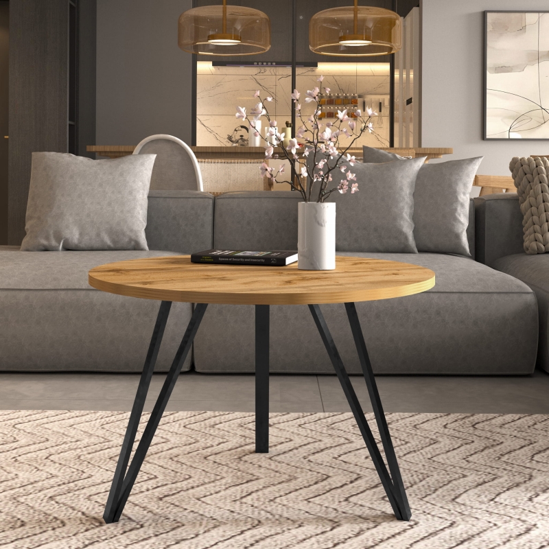 Stolik kawowy na potrójnych czarnych nogach, blat dąb Wotan okrągły. Showroom